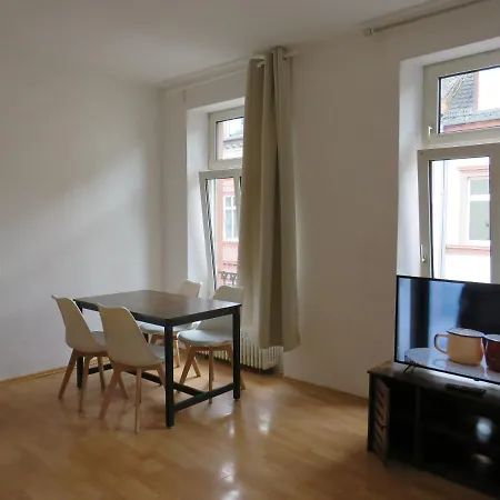 Apartment L8 Street Monteurwohnung - Innenstadt