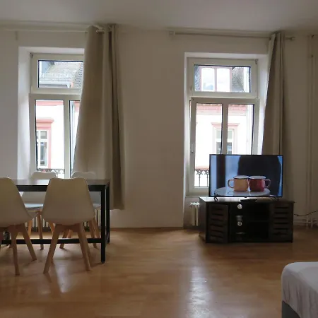 L8 Street Monteurwohnung - Innenstadt Apartment